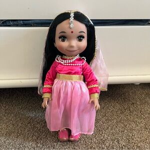 Disney Animators Collection It's A Small World INDIA Singing Doll RETIRED